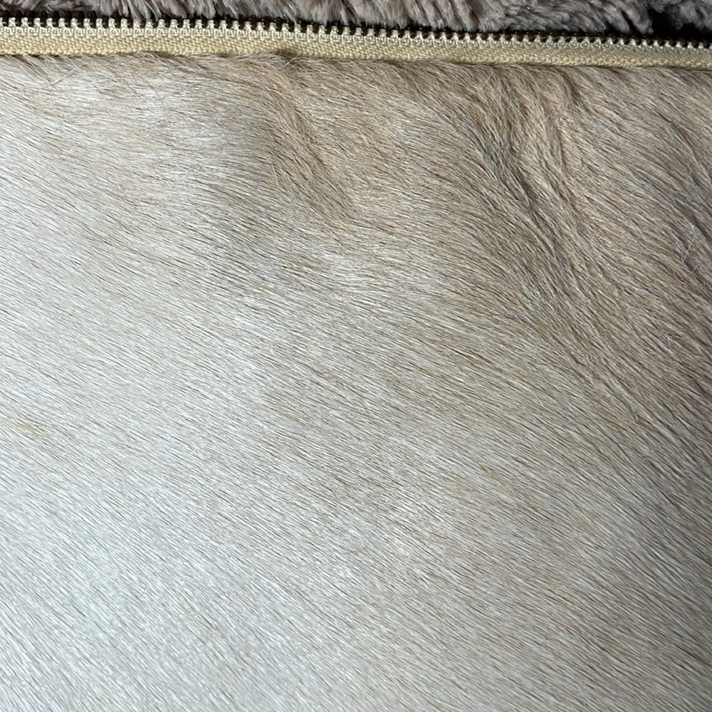 New-Cow Hide Fur Clutch/wristlet bag w/Pink Cloth interior. - Picture 4 of 4